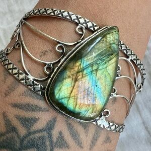 925 Nature Flash Labradorite Cuff Bracelet